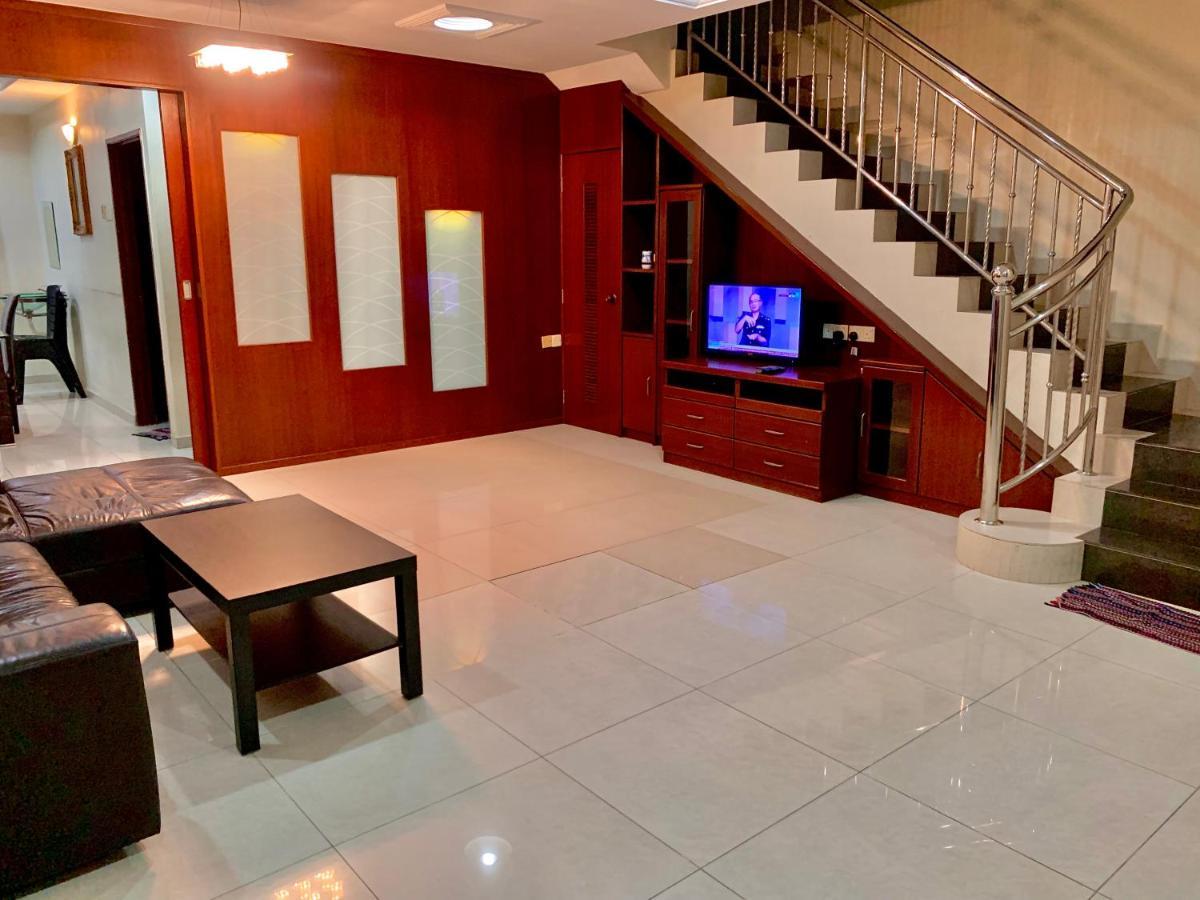Awani Homestay Seberang Jaya Permatang Janggus Exterior foto